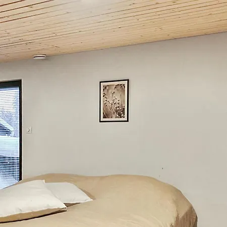 Suunnikas By Interhome *